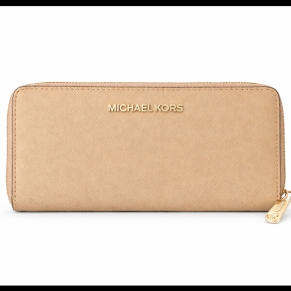 Michael Kors Handbags - Michael Kors Tan Jet Set Travel Saffiano Leather Zip Around Continental Wallet